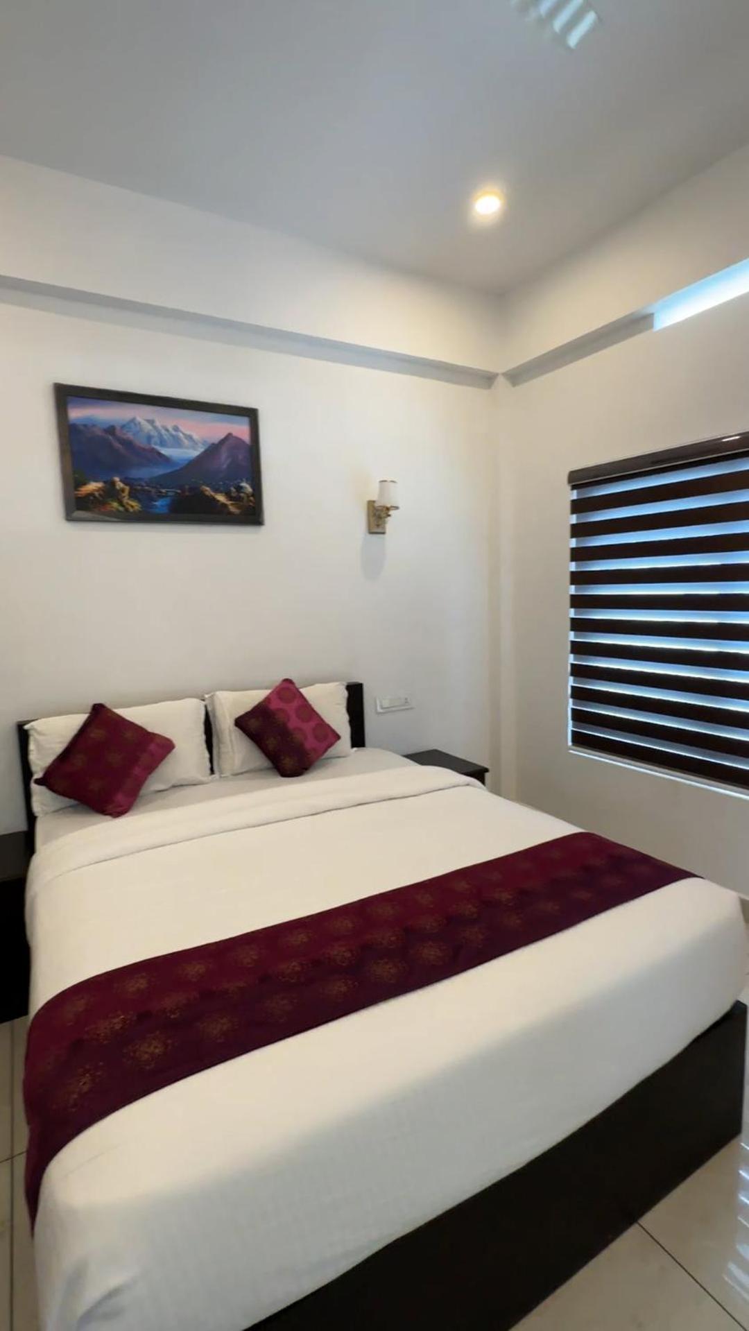 Himasailam Pool Resort Vagamon Exteriör bild