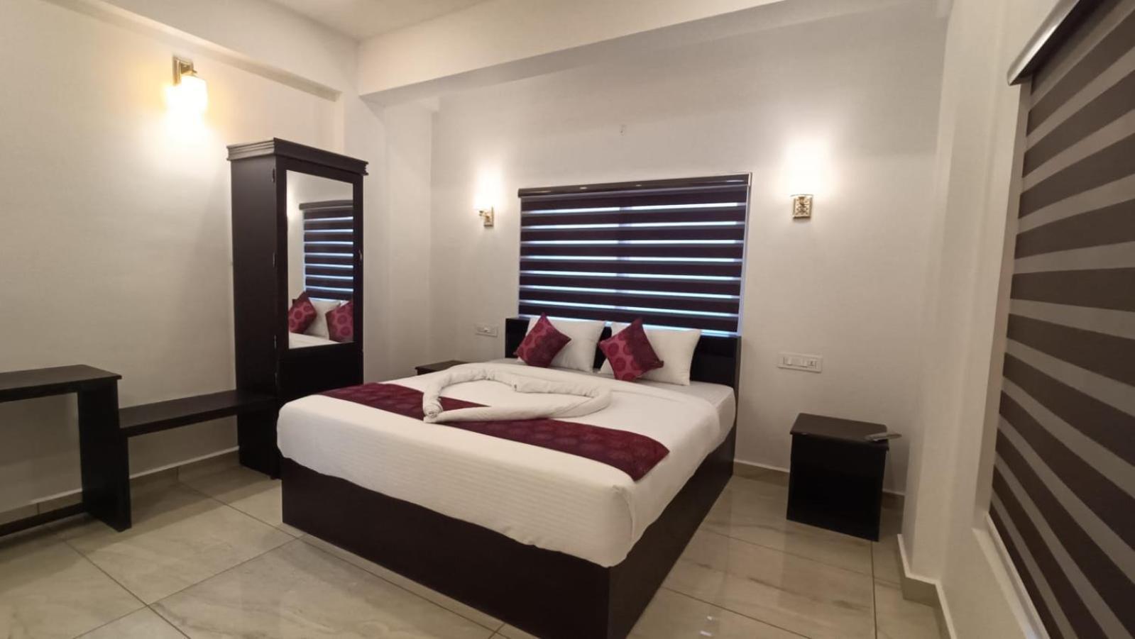 Himasailam Pool Resort Vagamon Exteriör bild